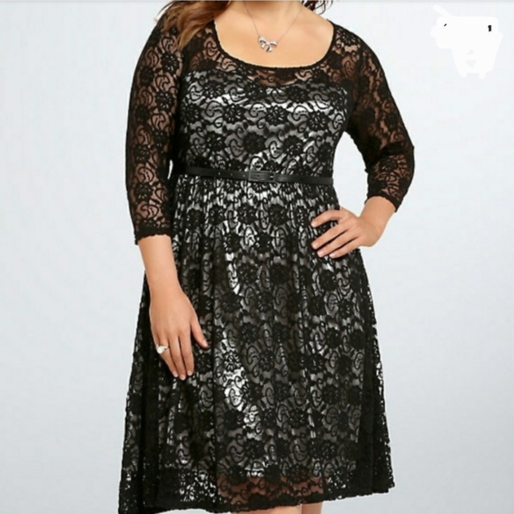 Torrid Black Lace Illusion Metallic Silver Lining Dress Sz 5 (28) 5X Party